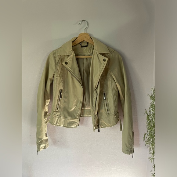 Leather Jacket - Picture 1 of 14